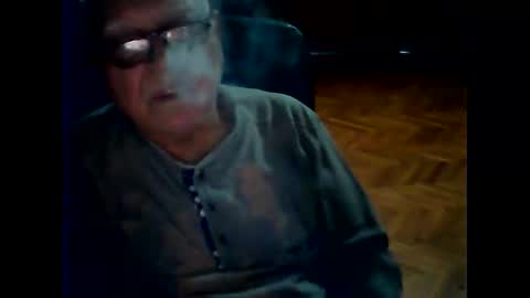 Snapshot of hasanben54398 chatting on October 27, 4:18 pm hasan online show from October 27, 4:18 pm