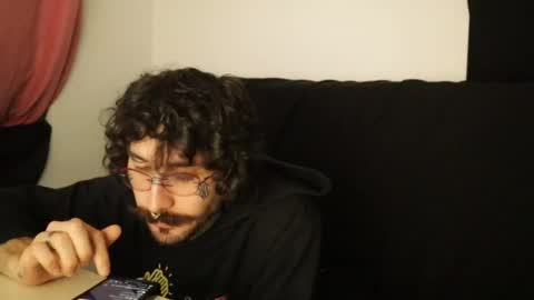 Snapshot of hatsumotokyoto chatting on January 28, 12:47 am More content   2   online show from January 28, 12:47 am