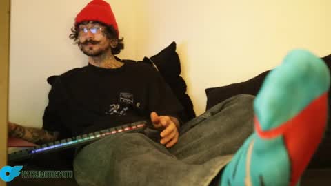 Snapshot of hatsumotokyoto chatting on January 30, 12:50 am More content   2   online show from January 30, 12:50 am