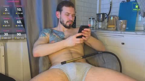 Snapshot of haydenmuscled chatting on December 29, 5:22 pm HaydenMuscled online show from December 29, 5:22 pm