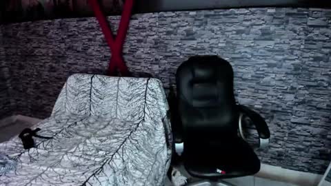 Hayen Boy online show from October 25, 6:19 pm