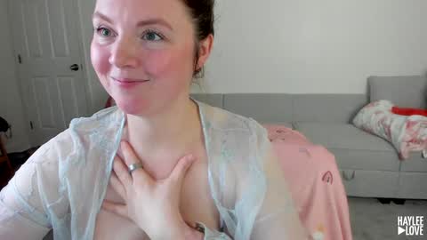 Haylee Love online show from January 14, 3:25 am