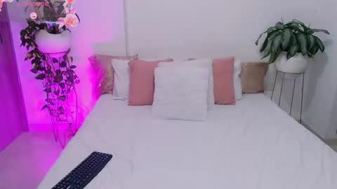 FERNANDA online show from September 22, 10:03 pm