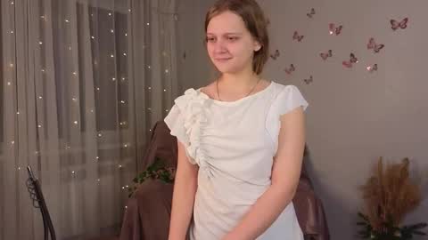 Jenny online show from March 22, 4:00 pm