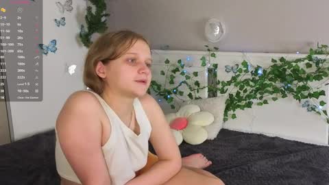 Jenny online show from April 3, 3:52 pm