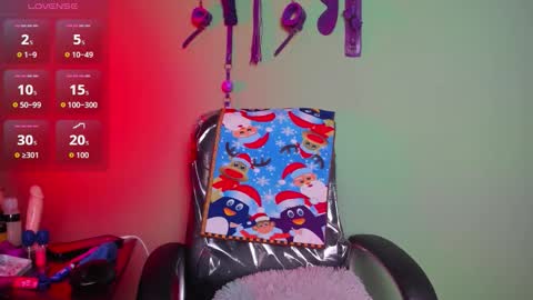 HAZZ SMITH online show from February 25, 6:00 pm