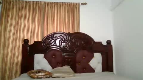 heart_star online show from January 24, 10:43 am