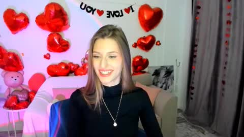 heartedlove_1 online show from February 12, 4:27 am