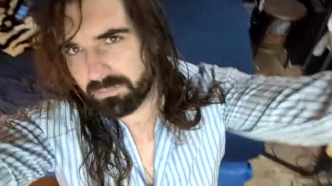 Snapshot of hearthero3 chatting on March 12, 1:58 am Dejesus online show from March 12, 1:58 am