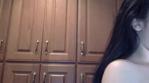 heatwavee online show from January 31, 9:45 pm