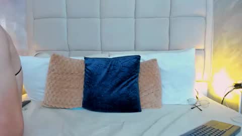 Keira Hecate online show from September 10, 9:05 pm