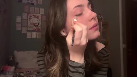 Sarah online show from December 17, 2:02 pm