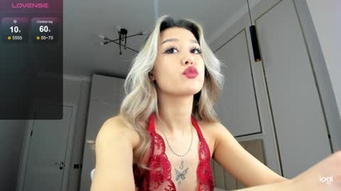 Nomy3 online show from February 5, 5:09 am