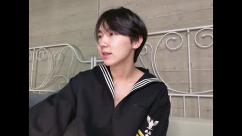 HEEJIN online show from October 5, 5:38 am