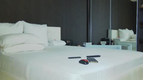 Helen online show from February 24, 1:24 am