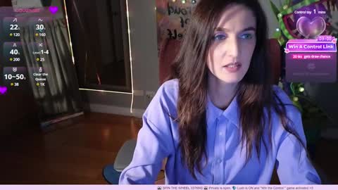 Heidi brunette Foxy red head and Carrie blondie online show from January 13, 9:52 am