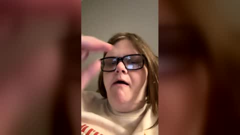 heidimackey2 online show from April 19, 6:10 pm