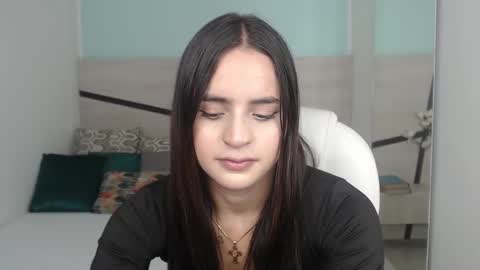 Heidy  online show from February 8, 8:21 pm