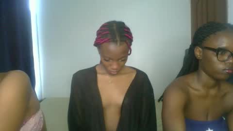 heilybunny online show from April 10, 9:25 am