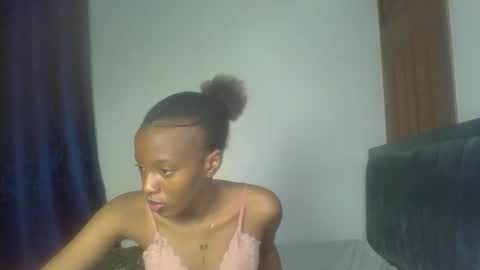 heilybunny online show from April 19, 9:06 pm