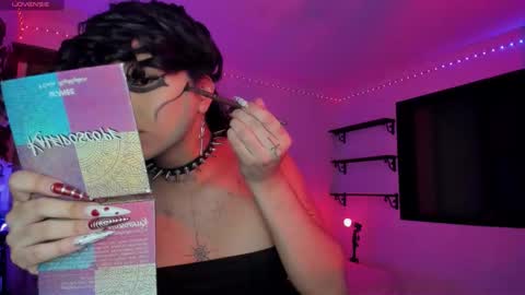 Heka Prudence online show from March 19, 3:45 am