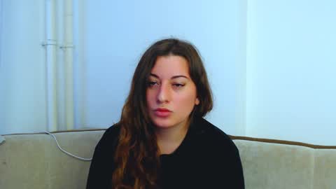 helen_adams_ online show from January 9, 10:52 am