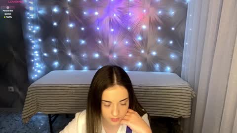 Alice DollySmile and Avelina online show from December 5, 9:55 am