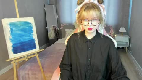 Helen Carson online show from April 21, 2:51 am