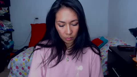 Helen online show from January 27, 9:00 pm