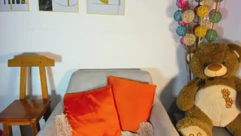 HELENA COPPER online show from March 23, 1:32 am