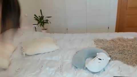 helena_hills online show from November 8, 5:27 pm