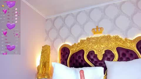 H E L E N A  online show from March 6, 7:25 am