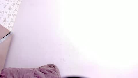    online show from April 15, 6:11 pm