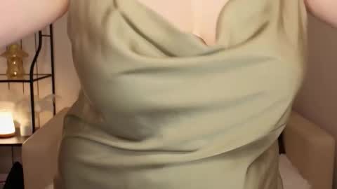 Helen online show from October 2, 1:48 am