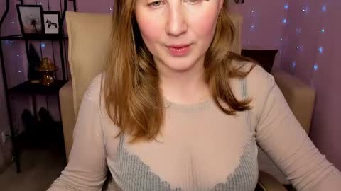 Helen online show from February 11, 7:54 am