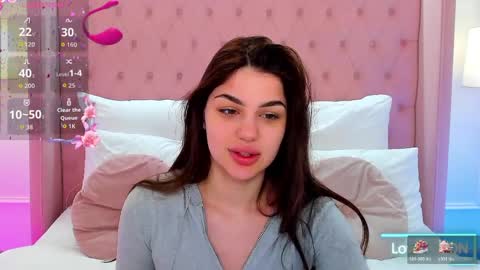 Helen online show from April 3, 7:21 pm