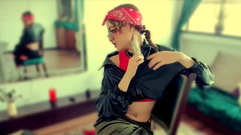 Heliconia online show from March 25, 2:35 pm