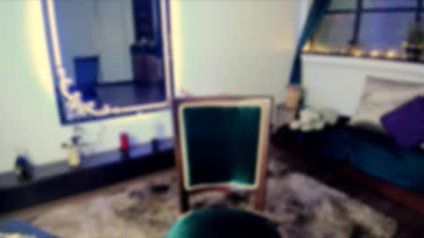 Heliconia online show from March 19, 2:06 am