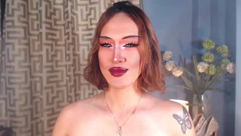 hellatarahathor online show from April 24, 12:18 pm