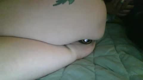 hellelandshadow online show from April 20, 5:21 am