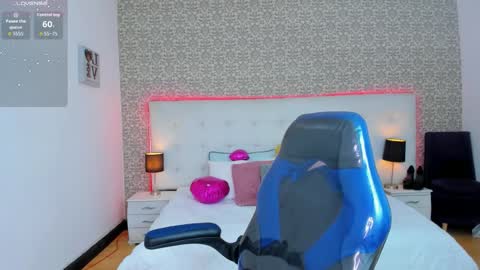 hellen online show from December 16, 3:24 am