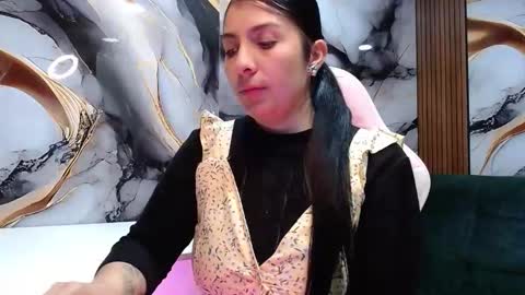 Hellen.  online show from June 10, 10:58 am