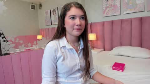   online show from April 16, 6:52 pm