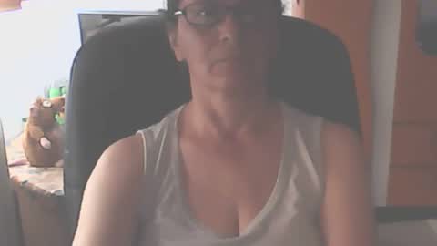 hellenmarie online show from September 17, 10:30 am