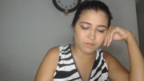 Snapshot of hellennmoon chatting on December 26, 8:00 pm Hellen online show from December 26, 8:00 pm