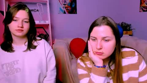 Snapshot of helli_belli chatting on February 28, 2:42 pm Helli online show from February 28, 2:42 pm