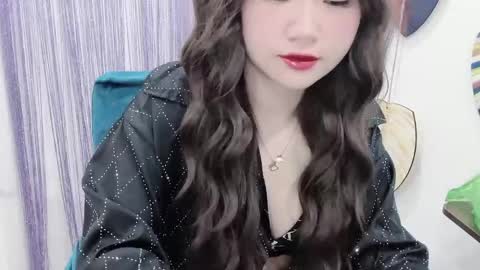 hellokitty_sexy online show from April 16, 1:49 am