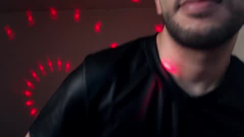 HenryAxe online show from November 1, 3:22 pm