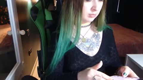 Hentaishiing online show from May 24, 4:35 pm