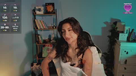 Hello I am Valentina independent Colombian model I love sensuality and pleasure welcome online show from April 9, 1:39 pm